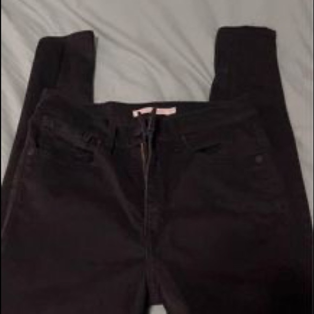 Jeans size 27